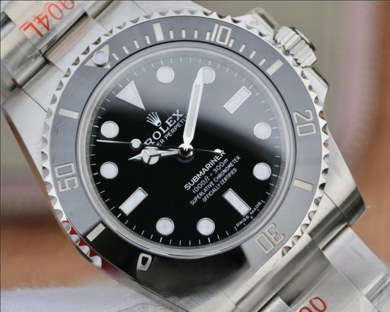 Rolex Submariner 114060 Men Automatic 40 MM